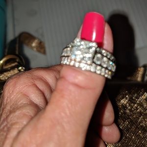 Gorgeous Quad Diamond Ring